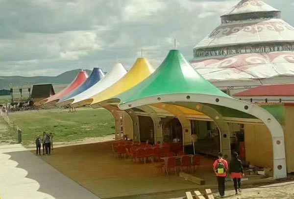 長春膜結(jié)構(gòu)建筑的設(shè)計(jì)是一個(gè)綜合性的過程