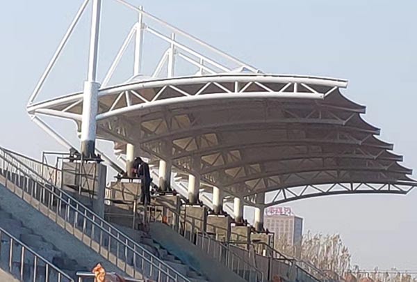 長春膜結(jié)構(gòu)的施工階段