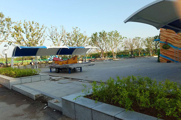 多彩的長(zhǎng)春膜結(jié)構(gòu)，為生活帶來(lái)陽(yáng)光的溫暖與希望