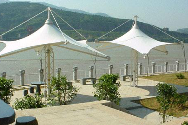 搭建長(zhǎng)春張拉膜使用吊頂張拉法有哪些優(yōu)勢(shì)？