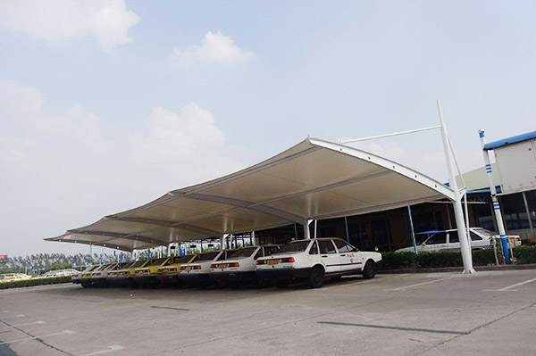 長春膜結構汽車棚為車輛帶來保障