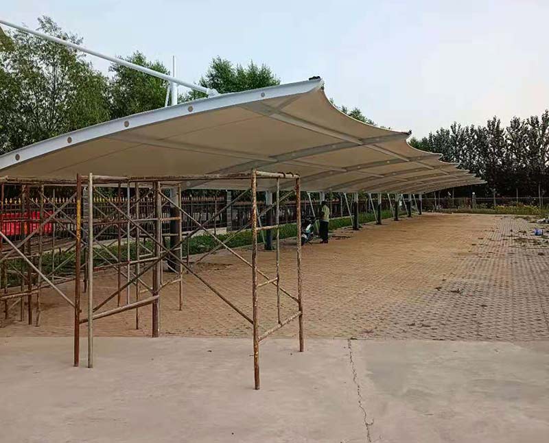 長春膜結(jié)構(gòu)車棚