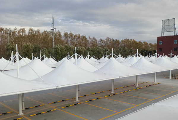 長(zhǎng)春膜結(jié)構(gòu)停車棚 長(zhǎng)春膜結(jié)構(gòu)停車棚