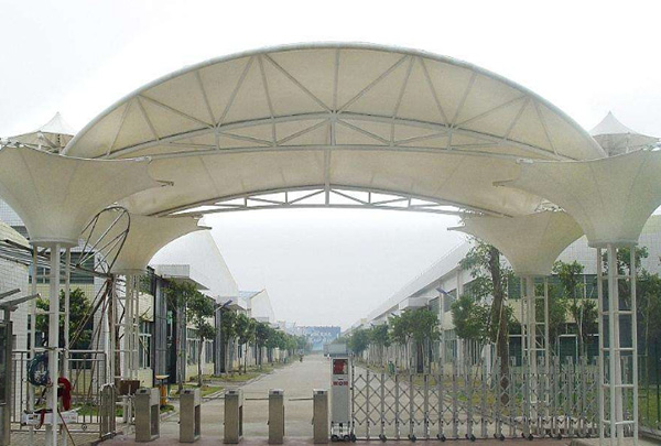 長春張拉膜結(jié)構(gòu)公司教您膜結(jié)構(gòu)工程如何挑選合適的膜材